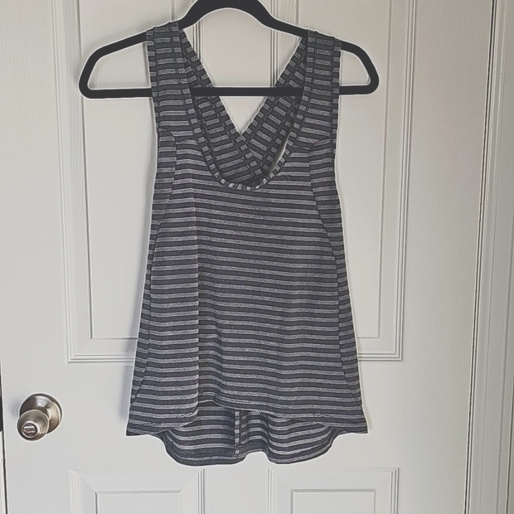 Zyia Grey nimbus split tie back tank Grey size large